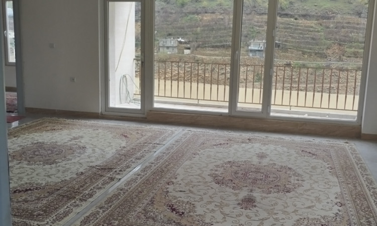 واحد ساحلی کنار دریاچه روستای گردش گری سلین