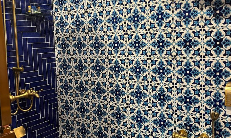 رزرو بوتیک هتل سنتی ماه گیسو (اتاق بابونه)