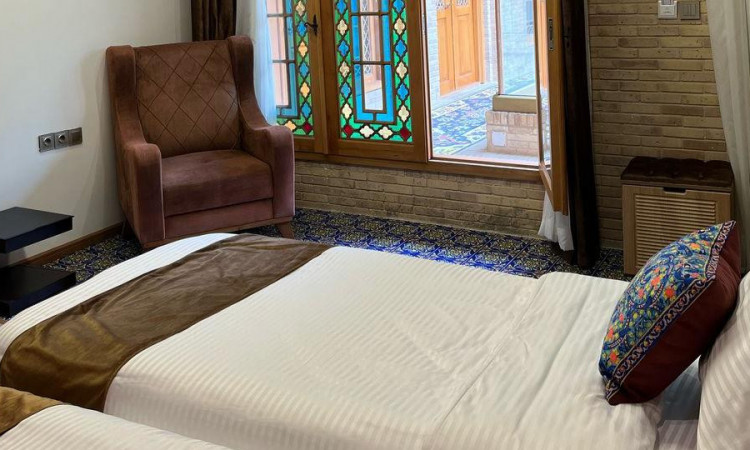 رزرو بوتیک هتل سنتی ماه گیسو (اتاق بابونه)