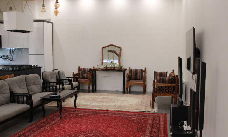 اجاره باغ ویلا استخر آبگرم شاتوت