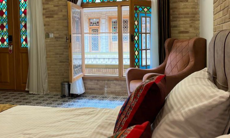 رزرو بوتیک هتل ماه گیسو (اتاق نگار)