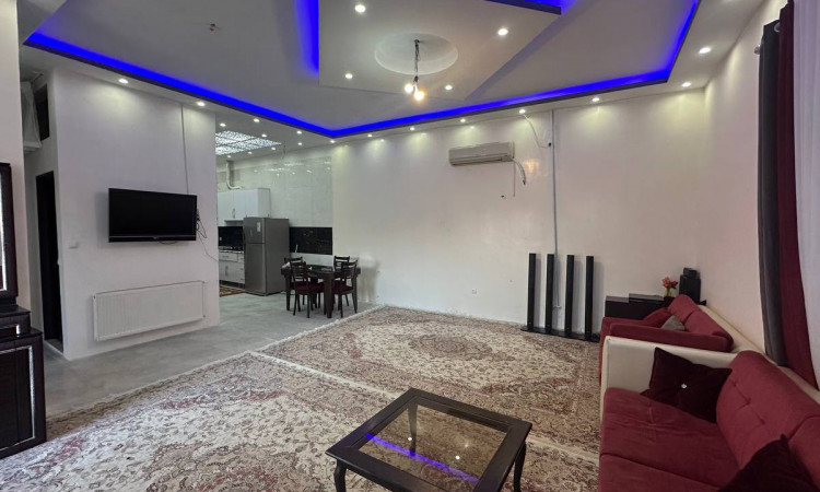 استخرآبگرم با جکوزی داغ کردان سهیلیه