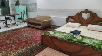 الأجنحة المجهزة بوسط مدينة Zare 4