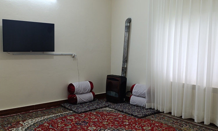 رزرو بوم‌گردی اوستا بالا واحد ماه گل