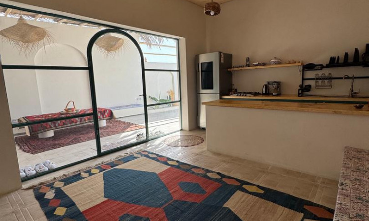 اجاره ویلا گواوا دوخوابه استخردار