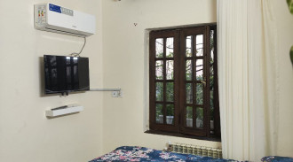 رزرو بوم‌گردی اوستا بالا واحد ماه جان