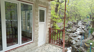 اجاره ویلا نزدیک به رودخانه رازاوه 1