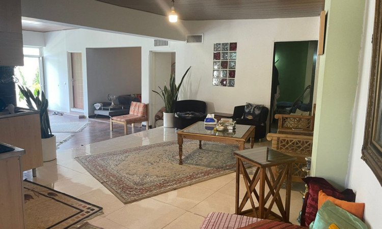 اجاره ویلای استخردار با لوکیشن عالی
