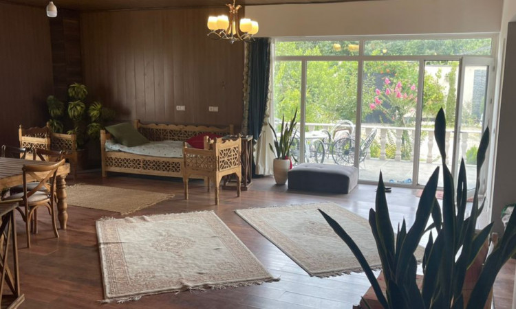 اجاره ویلای استخردار با لوکیشن عالی