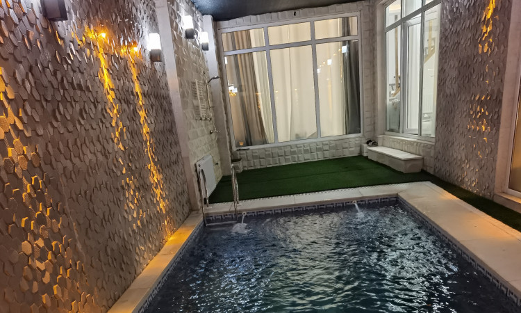 اجاره عمارت سه خواب استخر آبگرم لوکس آرامش