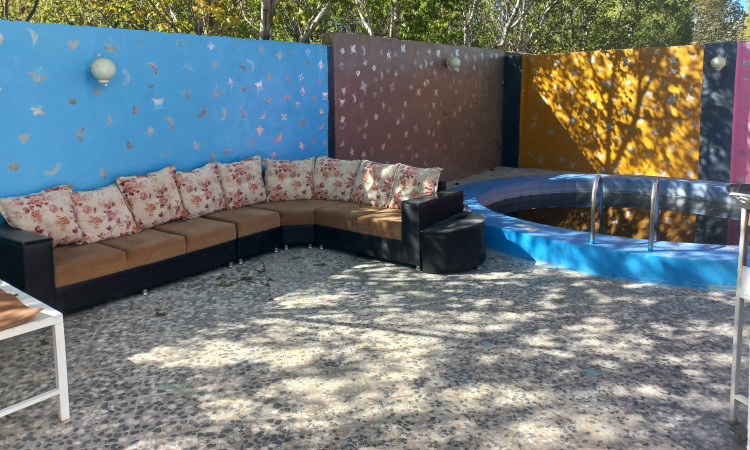 اجاره ویلا باغ دوبلکس استخر دار (lili Garden)