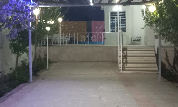 اجاره ویلا باغ دوبلکس استخر دار (lili Garden)