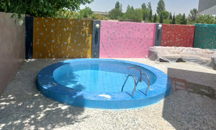 اجاره ویلا باغ دوبلکس استخر دار (lili Garden)