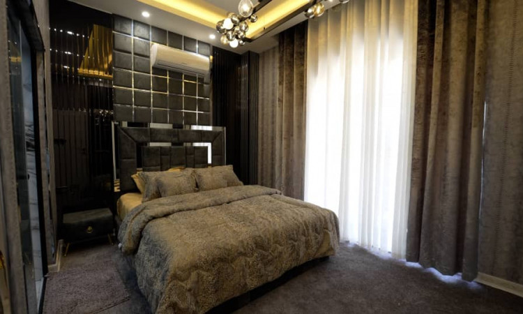 رزرو عمارت سیلور استار