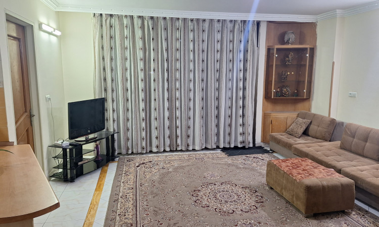 اجاره آپارتمان دوخوابه مبله وشیک مرکز