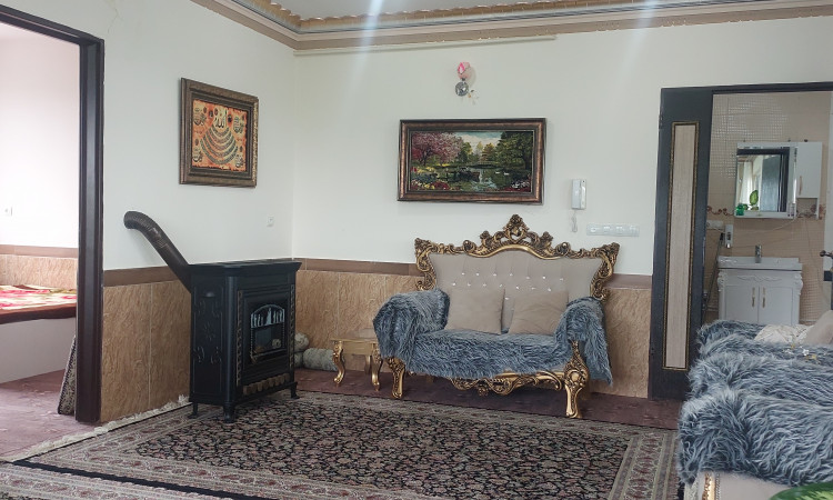 اجاره آپارتمان تک خوابه روبه دریاچه زریوار مریوان