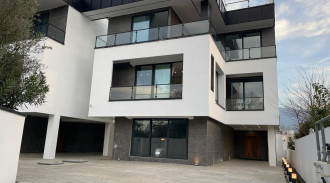 ویلای جنگلی تریپلکس آمیتیس 1