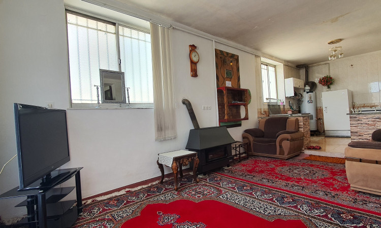 اجاره واحد همکف طاقبستان کرمانشاه