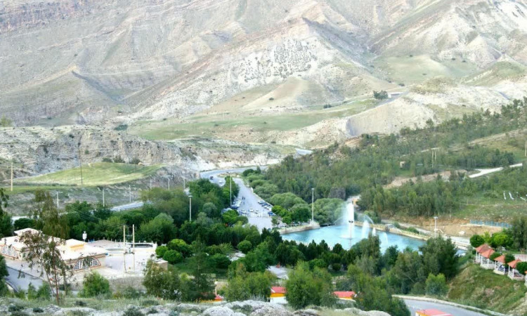 اقامتگاه بومگردی بام سراب دره شهر واحد زاگرس