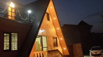 اجاره کلبه سوئیسی دو خوابه شریف