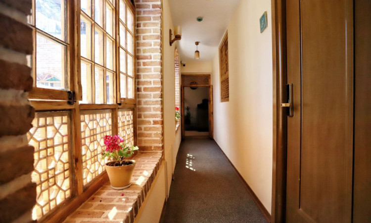 رزرو اقامتگاه خانه سنتی یار (اتاق یک تخته خسرو)