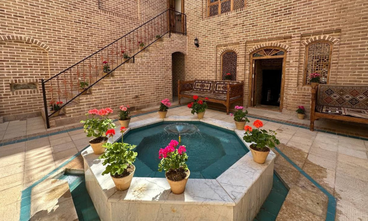 رزرو اقامتگاه خانه سنتی یار (اتاق دوتخته دبل شیرین)