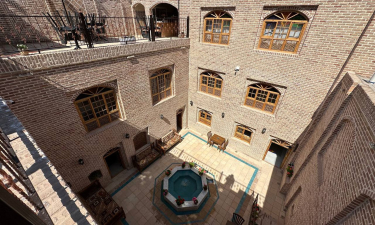 رزرو اقامتگاه خانه سنتی یار (اتاق سه تخته فرهاد)