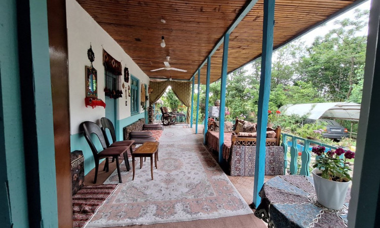 رزرو بوم گردی گل یخ واحد سنتی