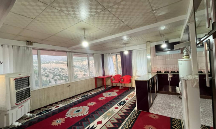 اجاره سوئیت روف گاردن لبه پرتگاه