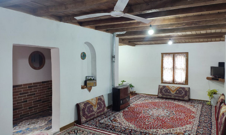 اجاره خانه سنتی آرامش اسدی