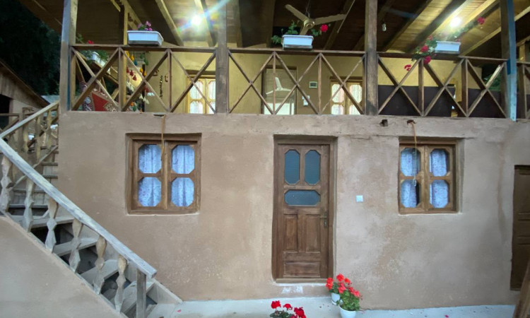 اجاره خانه سنتی آرامش اسدی