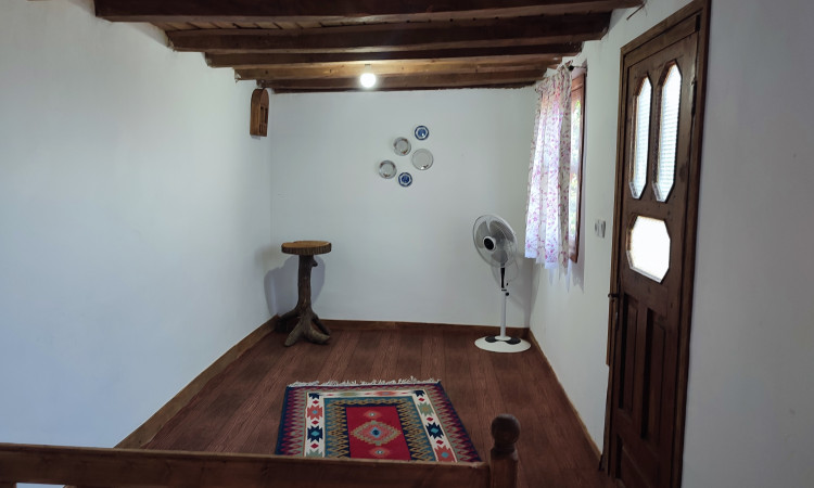 اجاره خانه سنتی آرامش اسدی