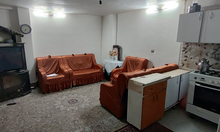 استئجار الإمام رضا (AS)