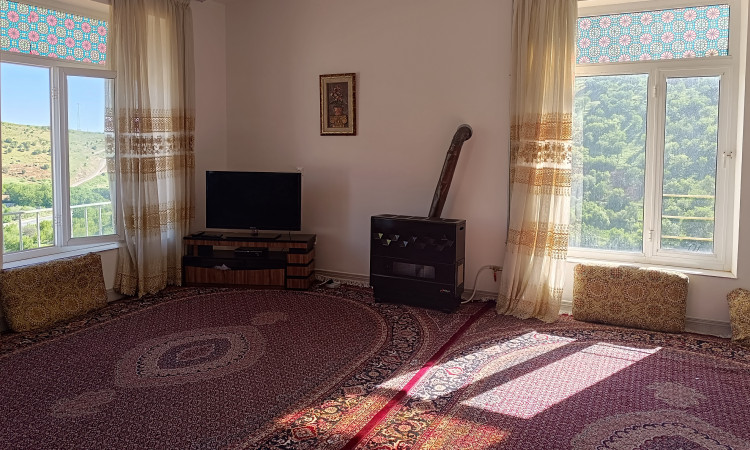 اجاره اقامتگاه دلنشین ژیان