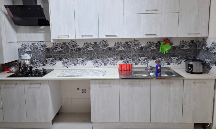 اجاره واحد آپارتمانی یک خوابه نوساز با امکانات کامل