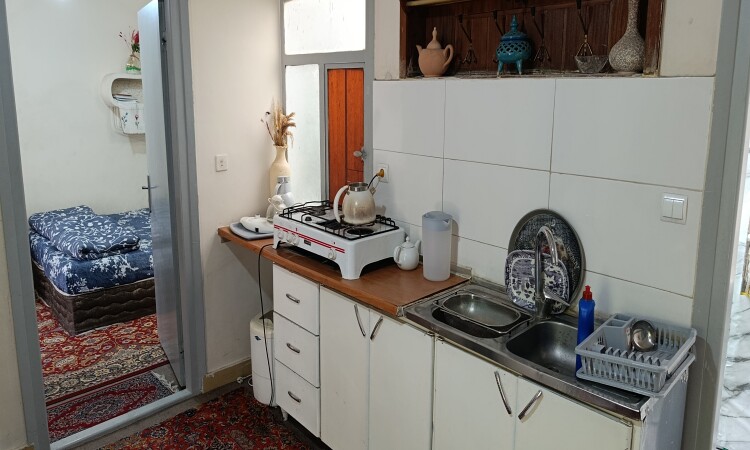 اجاره عمارت بیت الهادی مجاور حرم دربستی