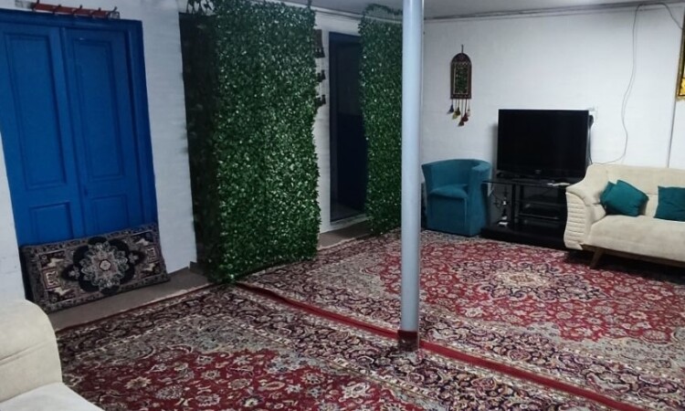 اجاره عمارت بیت الهادی مجاور حرم دربستی