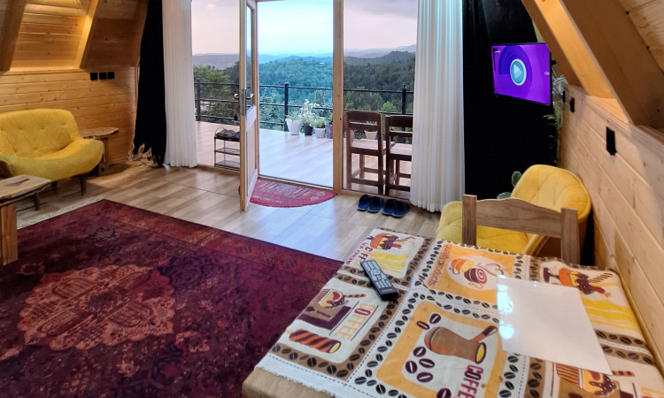 كوخ فرحان السويسري للإيجار