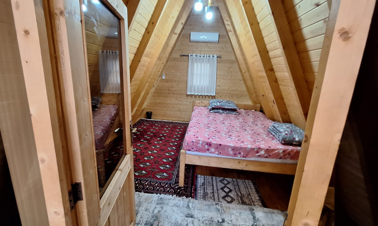 كوخ فرحان السويسري للإيجار