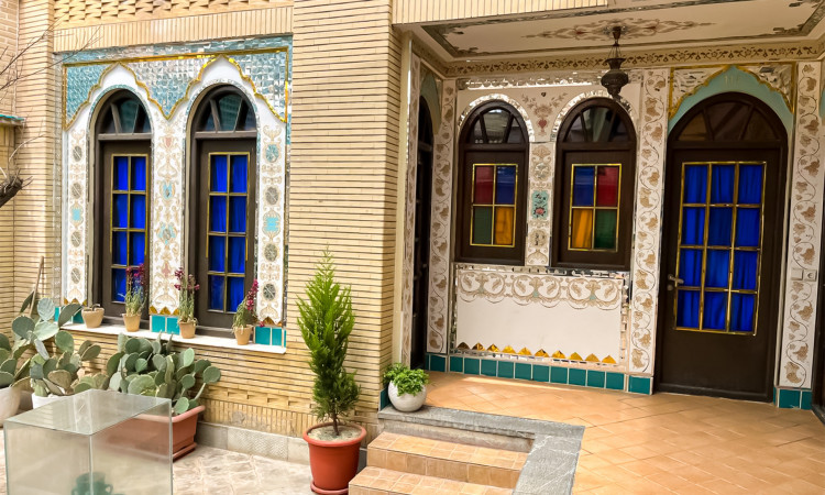 رزرو هتل سنتی طلوع خورشید (چهار تخته)