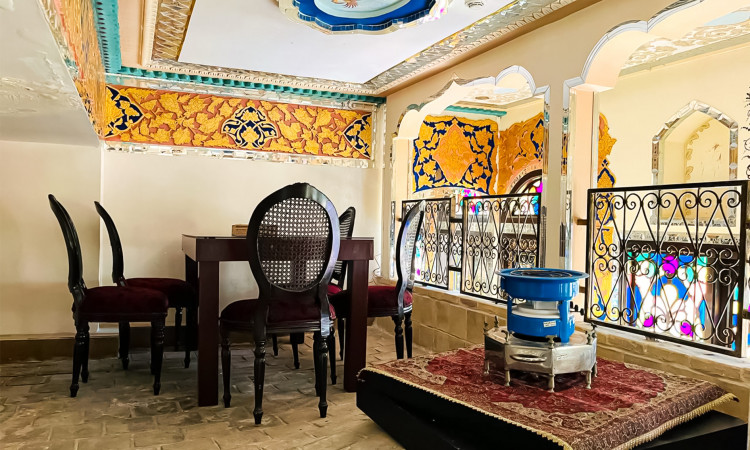 رزرو هتل سنتی طلوع خورشید (چهار تخته)