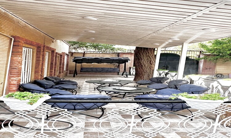 Mehran Duplex Villa Rental مع حمام سباحة داخلي 4 مواسم