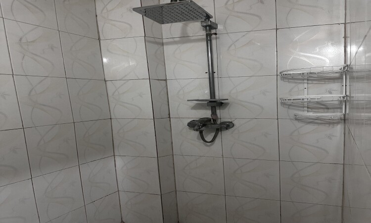 Mehran Duplex Villa Rental مع حمام سباحة داخلي 4 مواسم