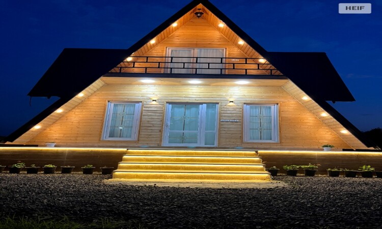 دوبلكس فينوس سويس كوخ للإيجار