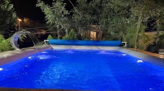 اجاره باغ ویلا استخر دار آبگرم اقاقیا