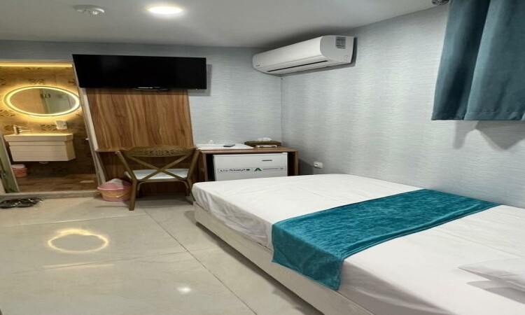 Rose Hotel حجز غرفة النوم الأولى