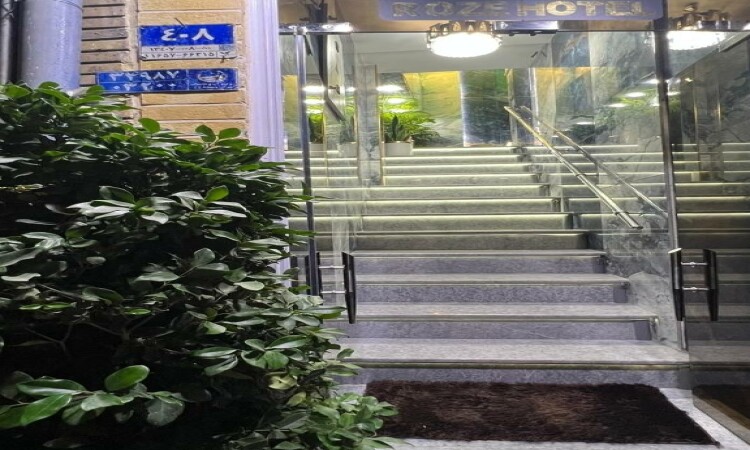 Rose Hotel حجز غرفة النوم الأولى