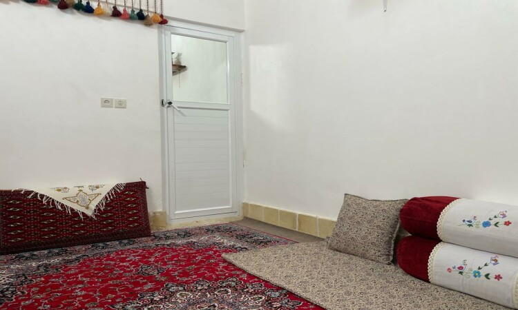 رزرو بوم گردی شب نشین کویر اتاق بادگیر