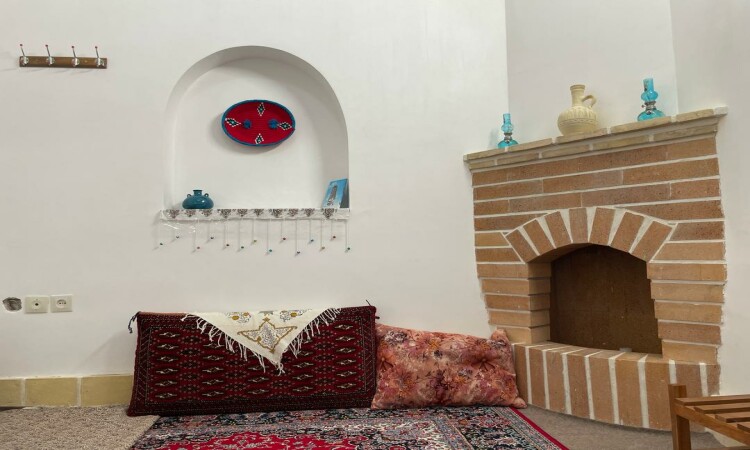 رزرو بوم گردی شب نشین کویر اتاق بادگیر