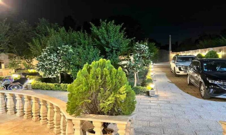 استئجار حديقة باهونار بركة